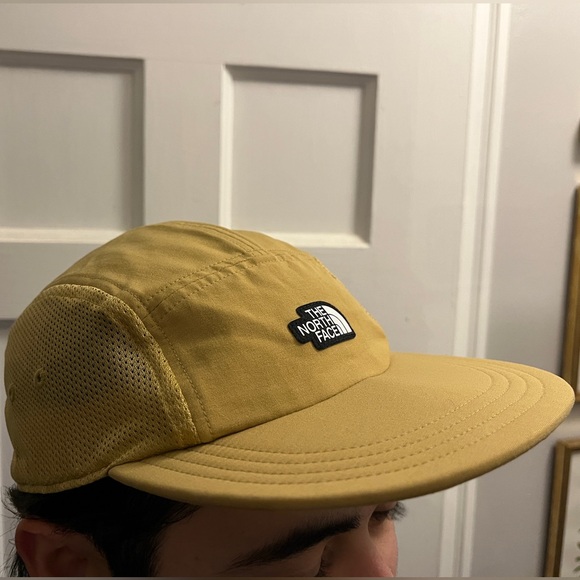 North Face Hiking Hat - Picture 3 of 6